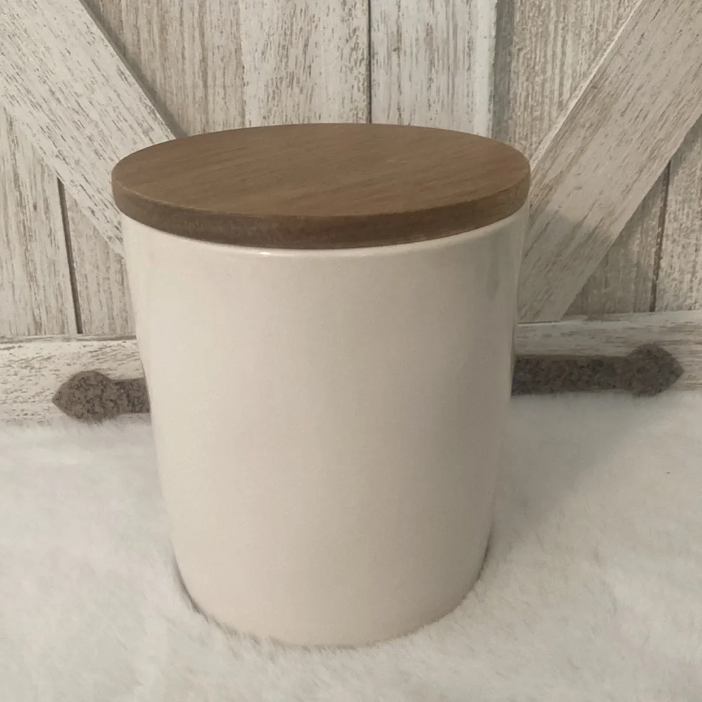 Rae Dunn Marshmallow Cellar with Wooden Lid